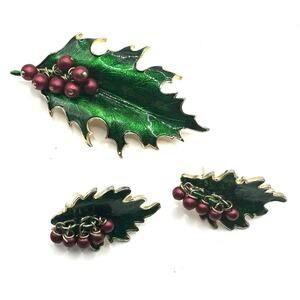 JUDITH WORACEK MULLEN Gold Tone Enamel Beaded Holly Leaves Pin Earrings SET